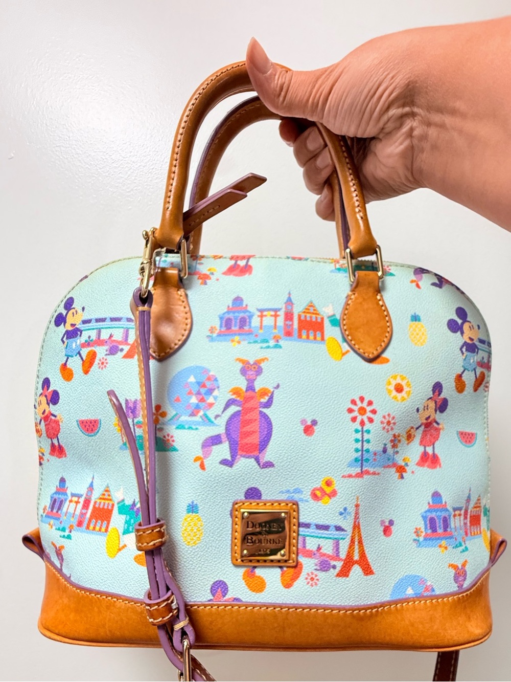 Disney Dooney & Bourke 2017 Epcot Flower & Garden Festival